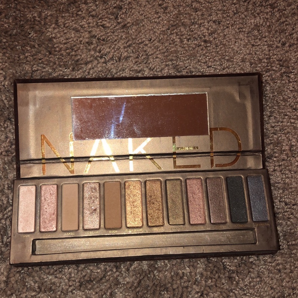 Naked eyeshadow pallet